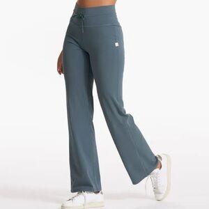 Vuori Women's Blue Pants